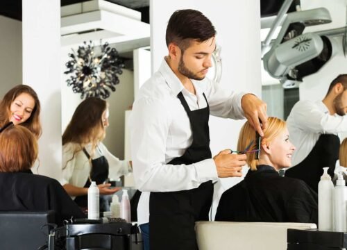 Saras Salon: What It Offers, How It Works, and Why People Choose It